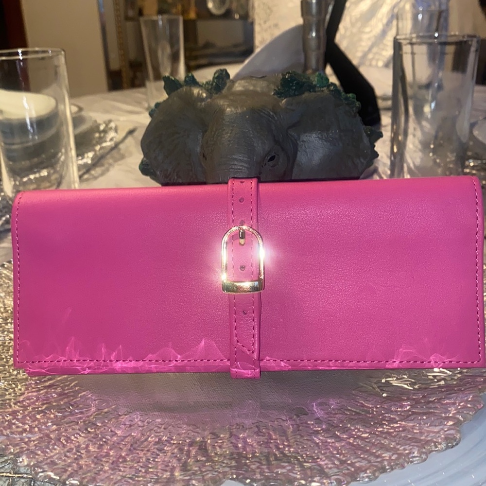 Royce NY Leather jewelry roll!